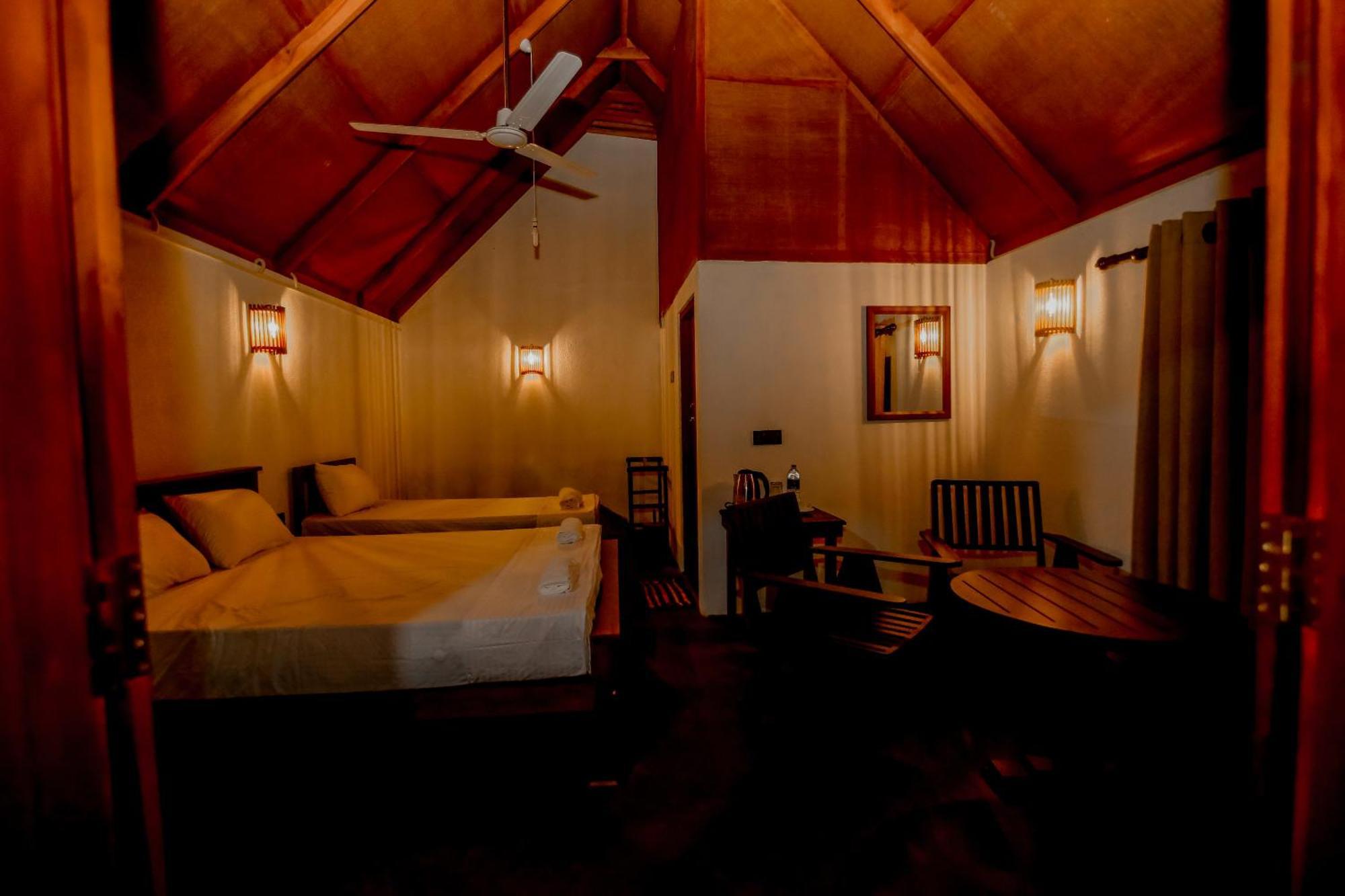 דניאיאה The Rainforest Hideaway מראה חיצוני תמונה