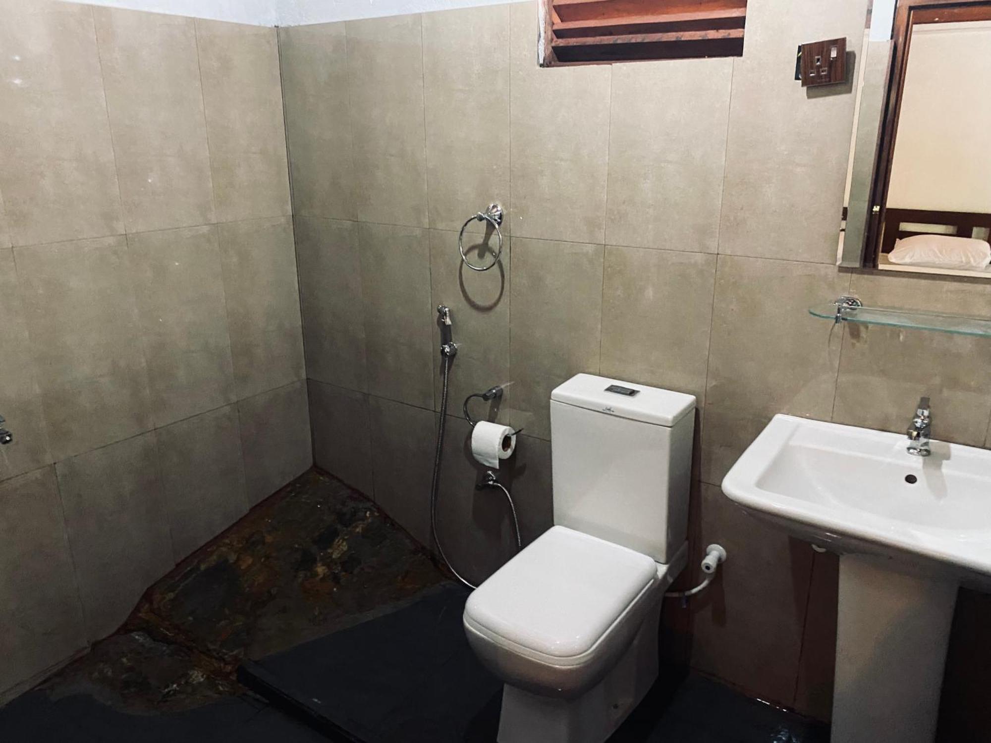 דניאיאה The Rainforest Hideaway מראה חיצוני תמונה